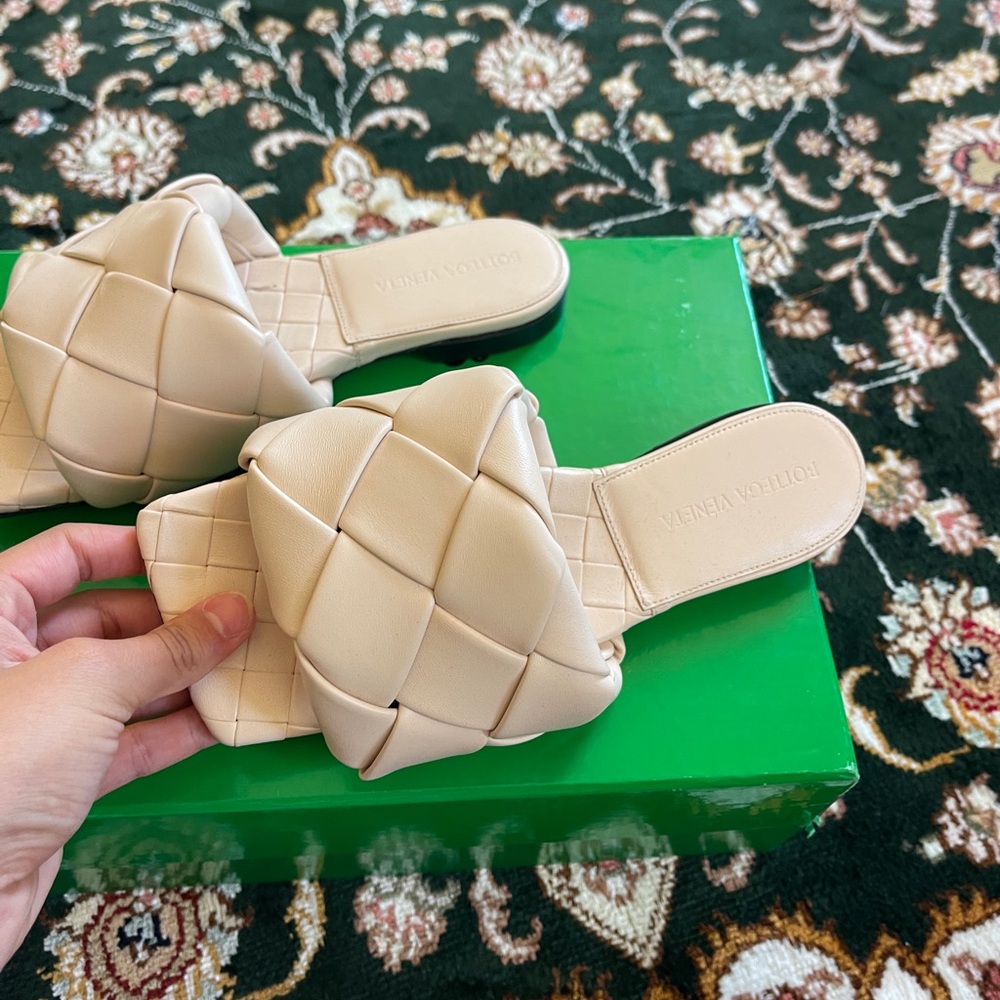 BOTTEGA SLIDES - Picture 4 of 8